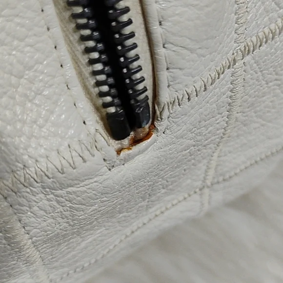 SALE! Chanel Choco Bar Coco Mark Lux Square Stitch White Boston Bowler Handbag - Picture 12 of 13